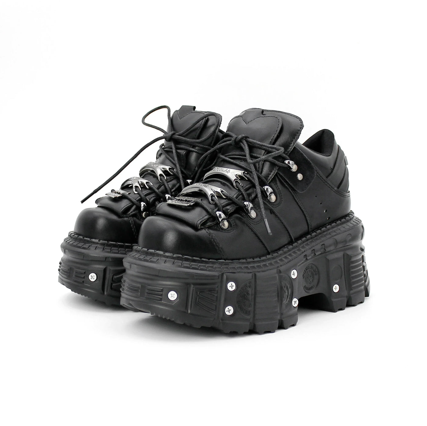 Delmont Shoes